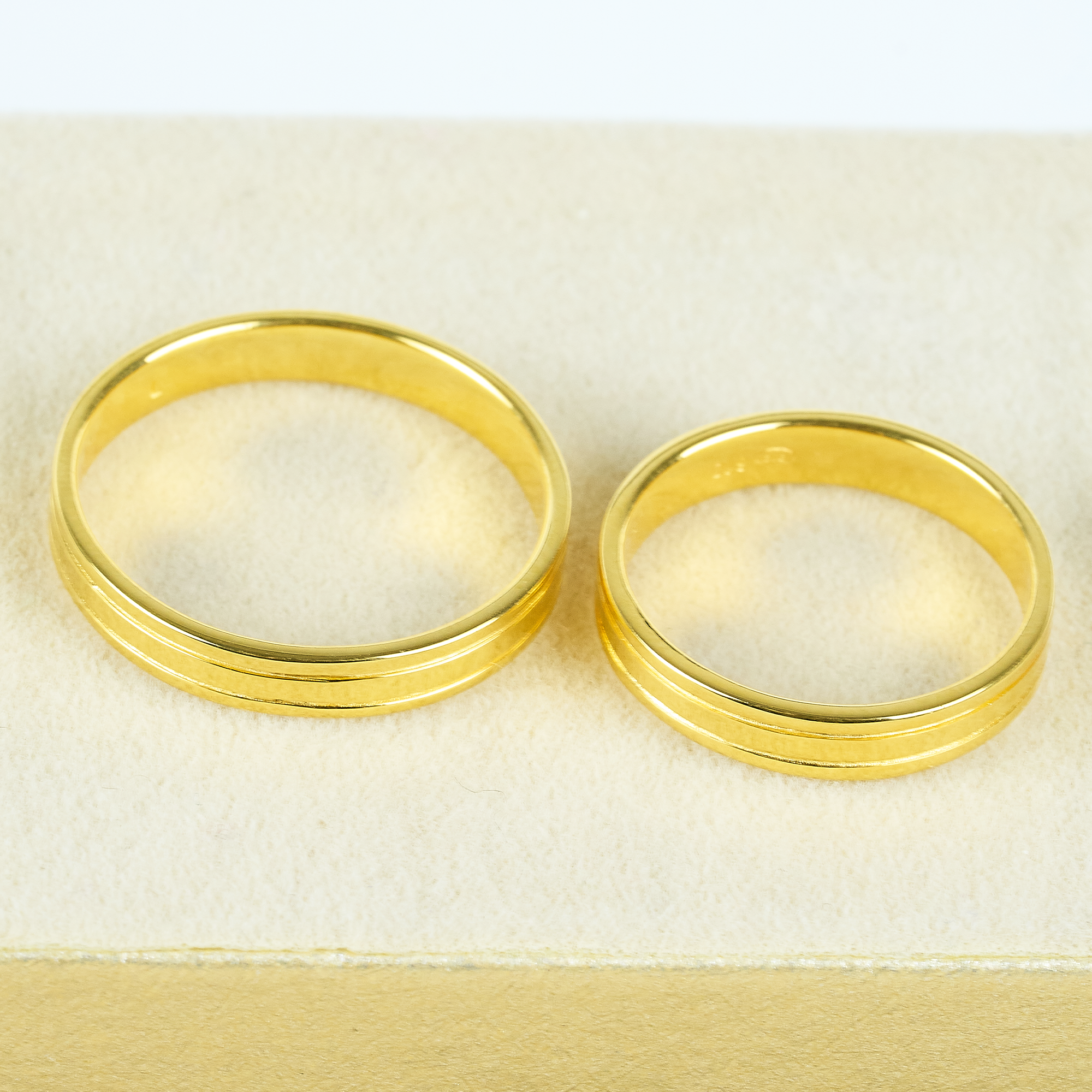 Cặp Nhẫn cưới vàng 61% (14K) VN0000V300010.110 - VN0000V300009.190