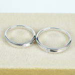 Cặp Nhẫn cưới vàng 75% (18K) đính CZ VNXM00T300002.100 - VNXM00T300002.180